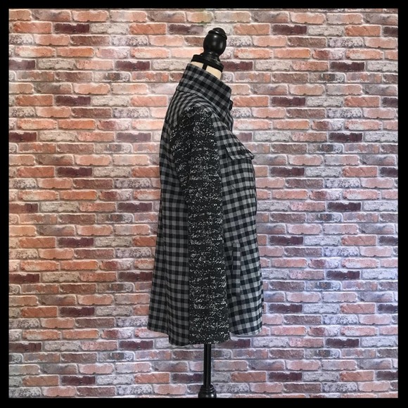 LOGO By Lori Goldstein Plaid Jacket - Picture 4 of 6